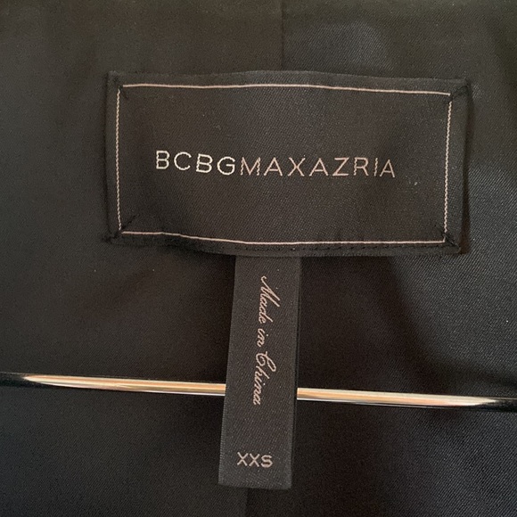 BCBG Black Blazer NWOT - Picture 2 of 7